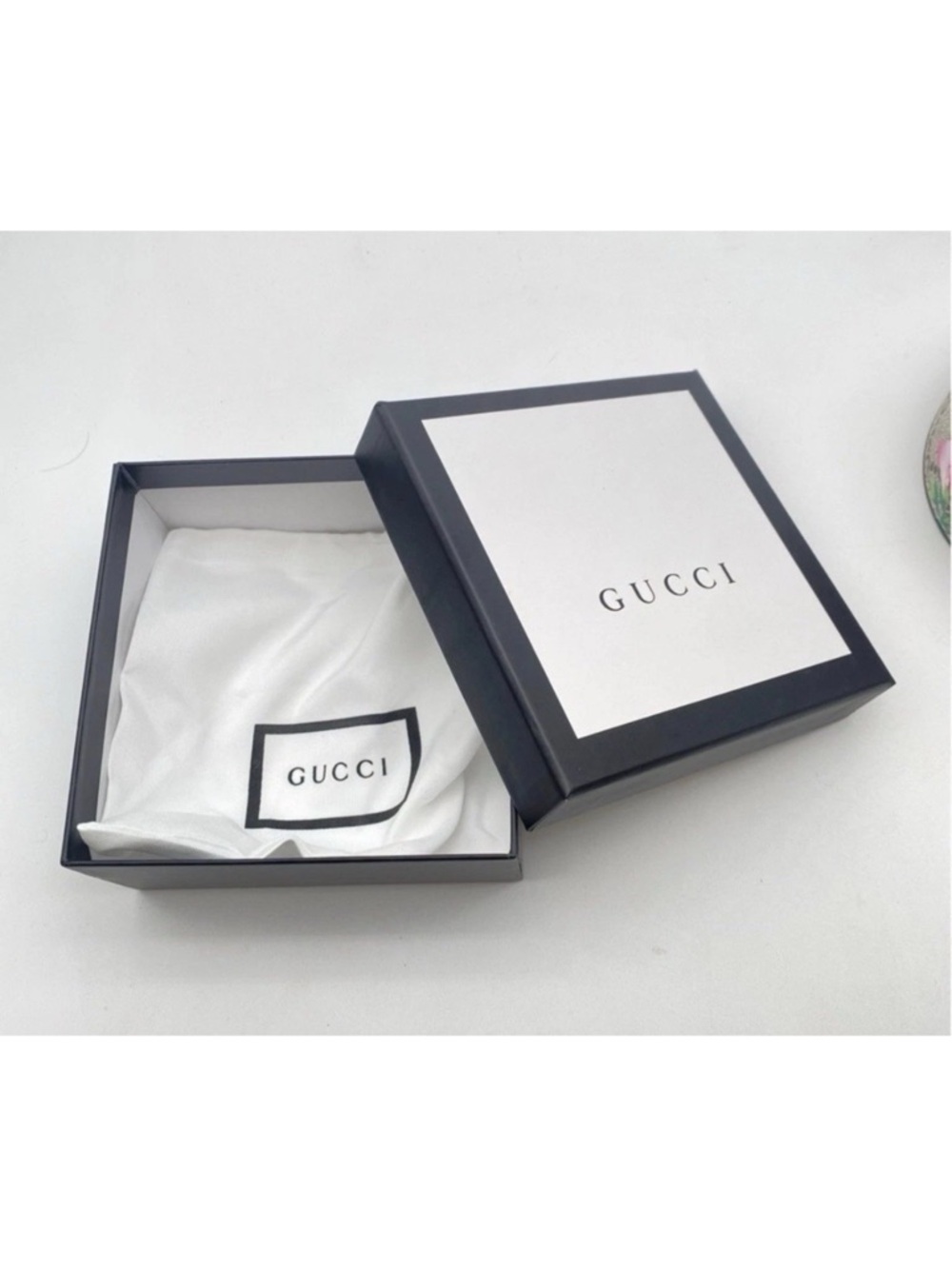 Gucci GG Floral Monogram Belt with Gold Buckle and Pink Accents - Picture 4 of 11
